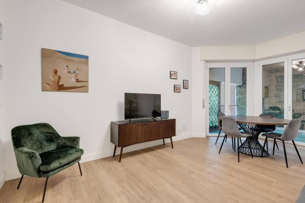 Easylife - Cozy & Comfy Apt In Design District Milano Esterno foto
